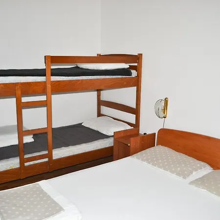 Vila Elka Pakoštane