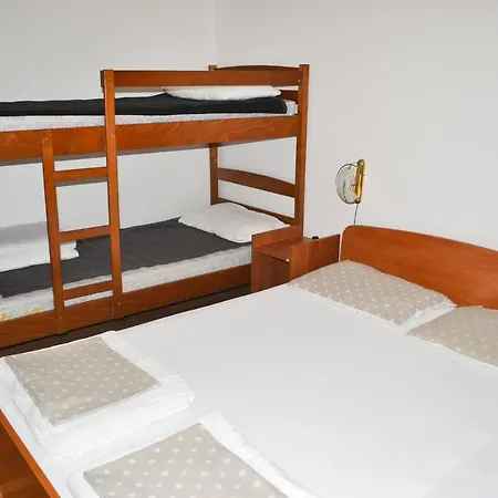 Lejlighedshotel Vila Elka *